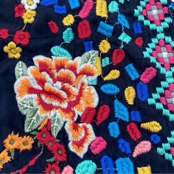 Johnny Was Embroidered Tunic Large - Picture 3 of 9
